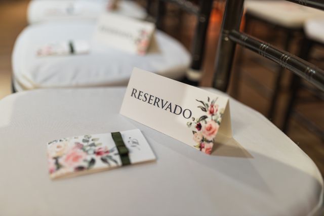 Impresión para eventos con roll ups, lonas, folletos, catálogos, acreditaciones y material para ferias